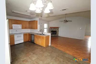 1307 Marlee Circle, Copperas Cove, TX 76522 - Photo 4