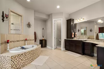 814 Haven Point Loop, New Braunfels, TX 78132 - Photo 18