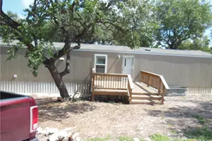 127 Quail Run St, Canyon Lake, TX 78133 - Photo 1