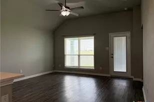 3010 Clevelander Dr, Temple, TX 76504 - Photo 8