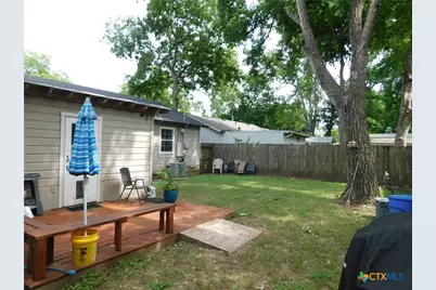 1304 S 19th Street, Temple, TX 76504 - Photo 6