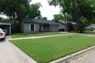 1304 S 19th St, Temple, TX 76504 - Photo 1