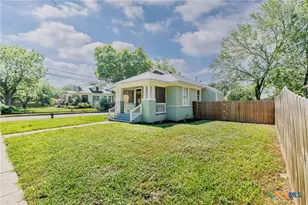 626 St Vincent St, Gonzales, TX 78629 - Photo 16