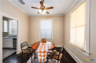 626 St Vincent St, Gonzales, TX 78629 - Photo 20