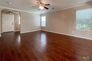 2237 Stoneleigh Dr, New Braunfels, TX 78130 - Photo 2