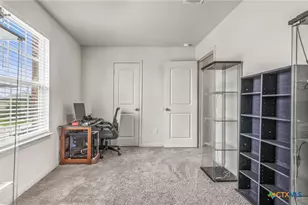 304 Hyacinth Way, Jarrell, TX 76537 - Photo 18