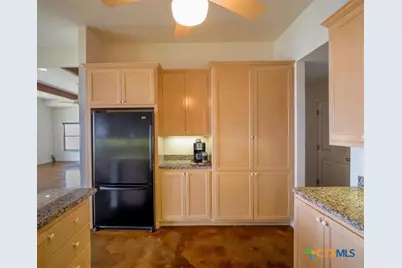736 W Lakecrest Drive, Other, TX 78607 - Photo 10