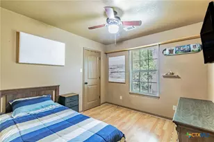 27 S Sherwood Dr, Belton, TX 76513 - Photo 16