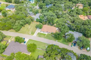 27 S Sherwood Dr, Belton, TX 76513 - Photo 32