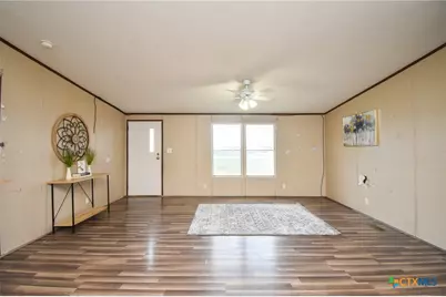 413 West Oaks Drive, Victoria, TX 77905 - Photo 4