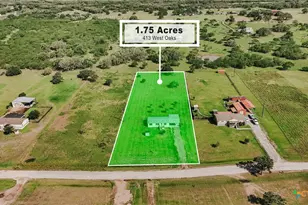 413 W Oaks Dr, Victoria, TX 77905 - Photo 2