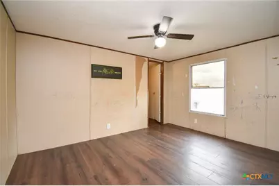 413 West Oaks Drive, Victoria, TX 77905 - Photo 10