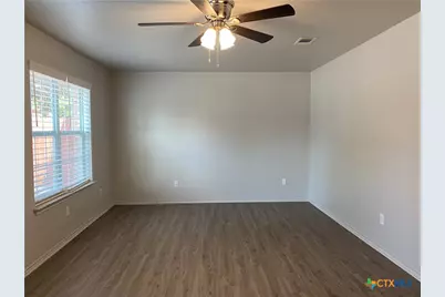 415 E Fourth Avenue #A, Belton, TX 76513 - Photo 4