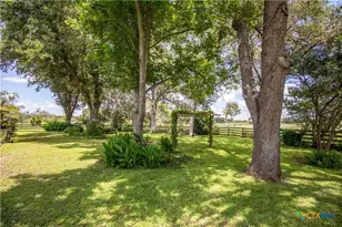 3226 State Hwy 119, Yorktown, TX 78164 - Photo 28