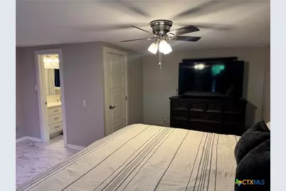 2304 E Mistletoe Avenue, Victoria, TX 77901 - Photo 14