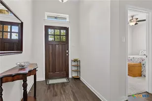 573 Summersweet Rd, New Braunfels, TX 78130 - Photo 4