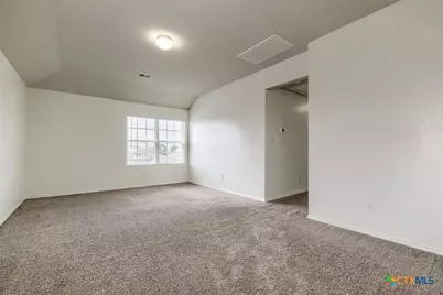 1818 Strawberry Field, New Braunfels, TX 78130 - Photo 8