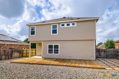 1818 Strawberry Field, New Braunfels, TX 78130 - Photo 18