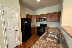 14107 Veneto Dr, San Antonio, TX 78233 - Photo 8