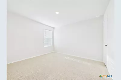 1012 Betsy Drive, Seguin, TX 78155 - Photo 14