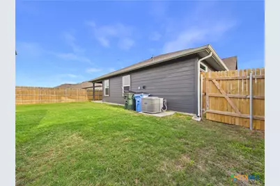 1012 Betsy Drive, Seguin, TX 78155 - Photo 26