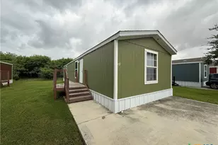 1911 Wald Rd, New Braunfels, TX 78132 - Photo 16