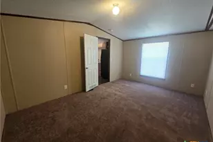 1911 Wald Rd, New Braunfels, TX 78132 - Photo 12