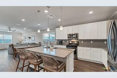 1711 Stone House, New Braunfels, TX 78132 - Photo 2