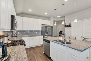 1711 Stone House, New Braunfels, TX 78132 - Photo 4