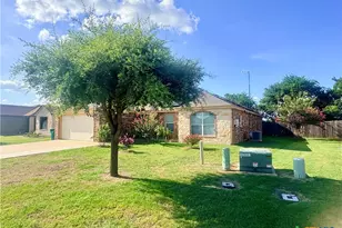 322 Hamilton Ct, Belton, TX 76513 - Photo 4