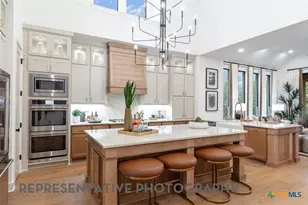 6986 Hallie Hunt, Schertz, TX 78154 - Photo 2