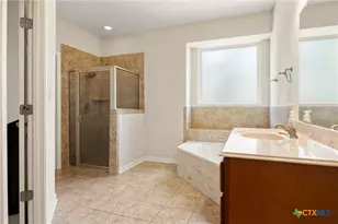 1262 Morning Glory Ln, Adkins, TX 78101 - Photo 16