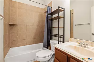 1262 Morning Glory Ln, Adkins, TX 78101 - Photo 12