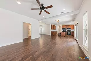 2322 Cotton Blvd, New Braunfels, TX 78130 - Photo 8