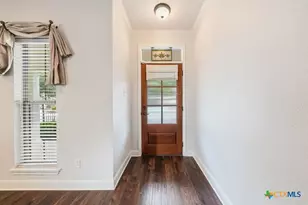 2322 Cotton Blvd, New Braunfels, TX 78130 - Photo 6
