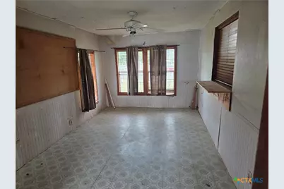 2631 C R 302, Rockdale, TX 76567 - Photo 8