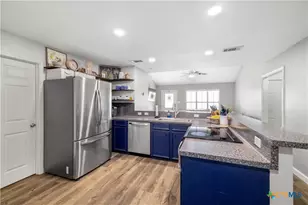 607 Dove, Victoria, TX 77905 - Photo 16