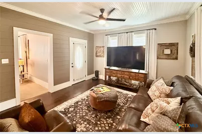 602 N Ridge Street, Hallettsville, TX 77964 - Photo 12