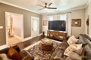 602 N Ridge St, Hallettsville, TX 77964 - Photo 12