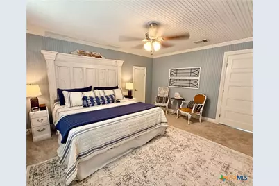 602 N Ridge Street, Hallettsville, TX 77964 - Photo 32