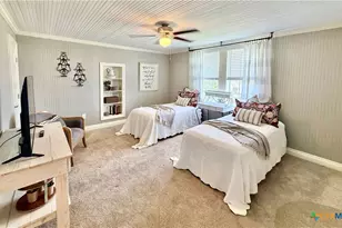602 N Ridge St, Hallettsville, TX 77964 - Photo 36