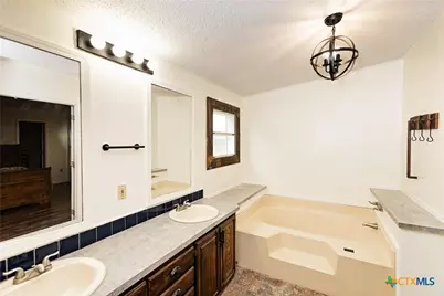 11117 Ridgewood Drive, Salado, TX 76571 - Photo 28