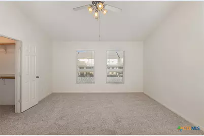 2215 Dry Creek Drive, Round Rock, TX 78681 - Photo 8
