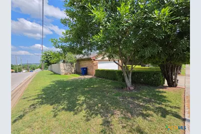 1001 S 29th Street, Copperas Cove, TX 76522 - Photo 6