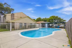 101 A Maplewood Dr, Victoria, TX 77901 - Photo 28