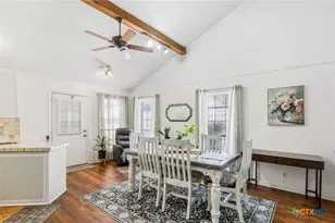 101 A Maplewood Dr, Victoria, TX 77901 - Photo 12