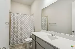 1606 Folk Victorian, New Braunfels, TX 78132 - Photo 36
