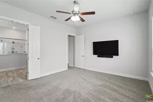 1606 Folk Victorian, New Braunfels, TX 78132 - Photo 24