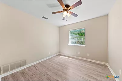 1110 Cummings Avenue, Copperas Cove, TX 76522 - Photo 16