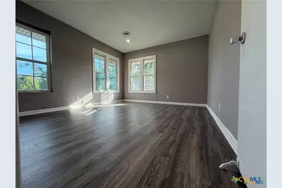 302 Smith Street, Gonzales, TX 78629 - Photo 12